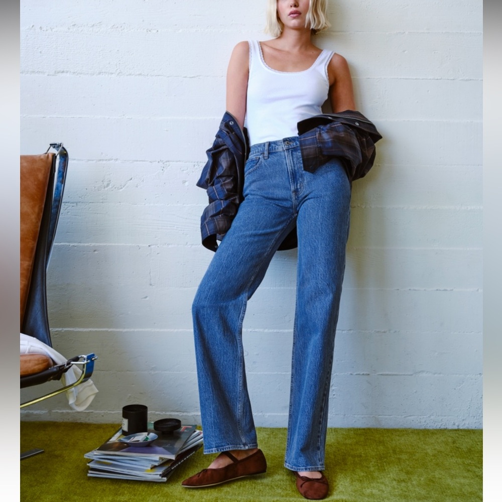 Abercrombie & Fitch “the 90’s Relaxed Jean” High-Rise 25/0L